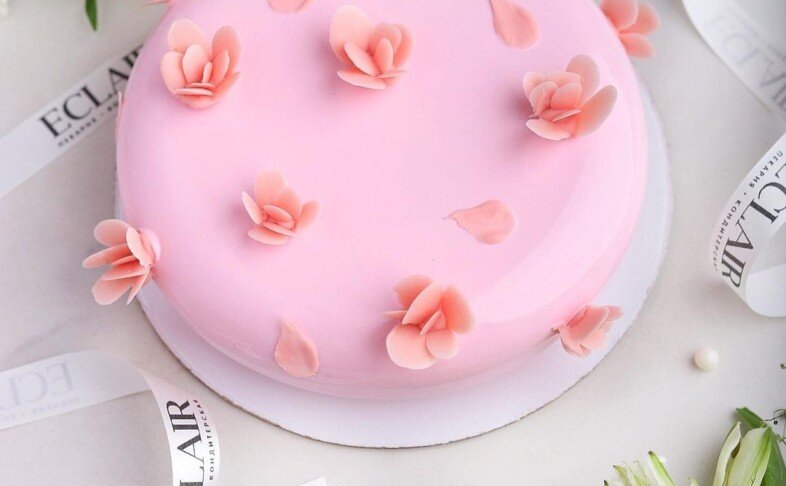 Торт муссовый розовый