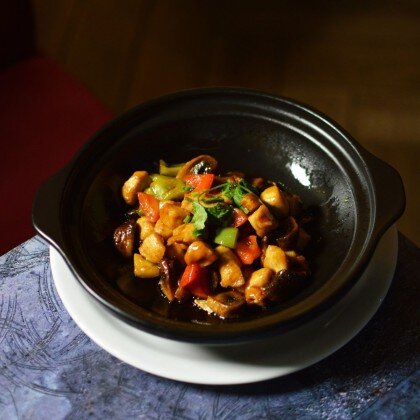 Куриное филе жареное с шампиньонами