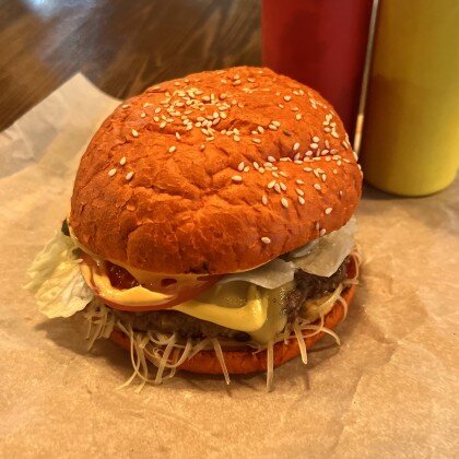 Бургер «Сырный bro» (говяжий)