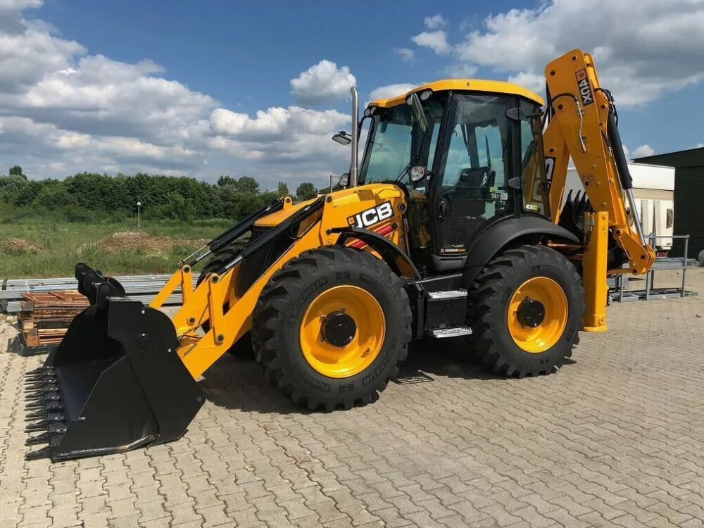 Экскаватор-погрузчик JCB 4CX