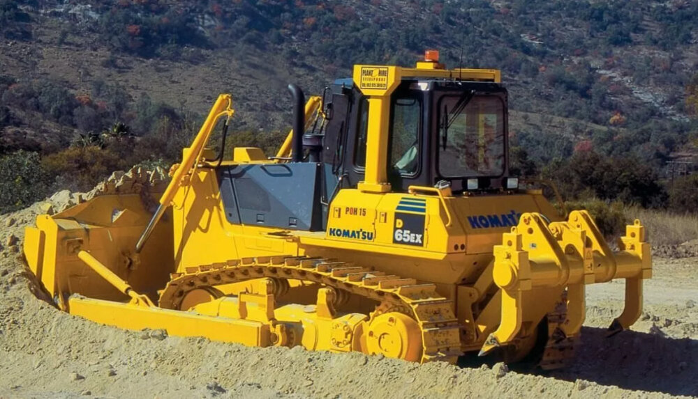 Бульдозер Komatsu D65