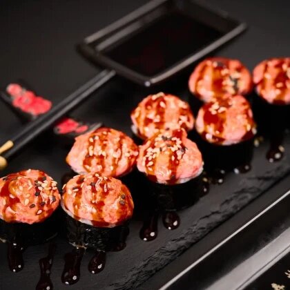 Ролл "Hot Chicken" запеченный | халяль