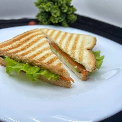 Сэндвич с сёмгой