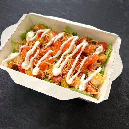 Салат "Цезарь с лососем"