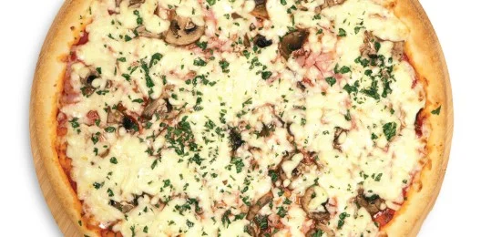 Пицца с ветчиной и грибами