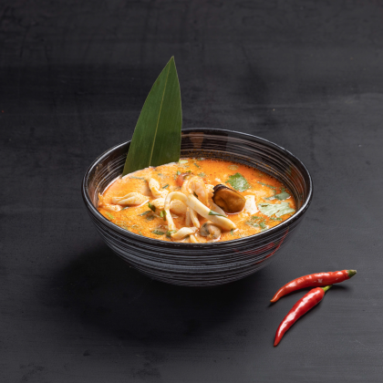 ТОМ ЯМ С МОРЕПРОДУКТАМИ