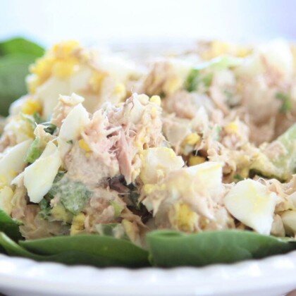 Салат с тунцом