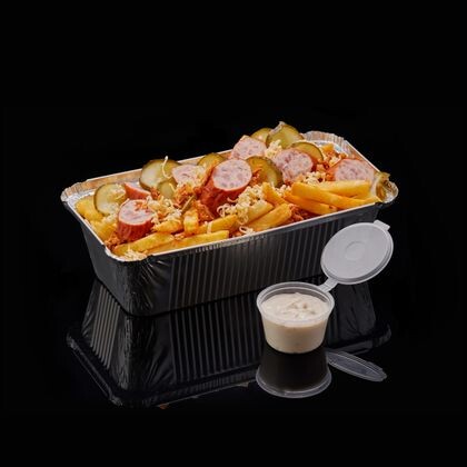 Фри с колбаской и луком фри