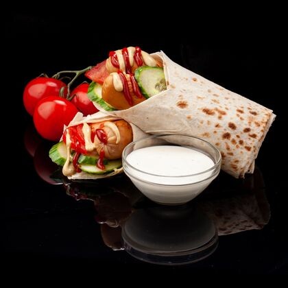 Колбаска в лаваше