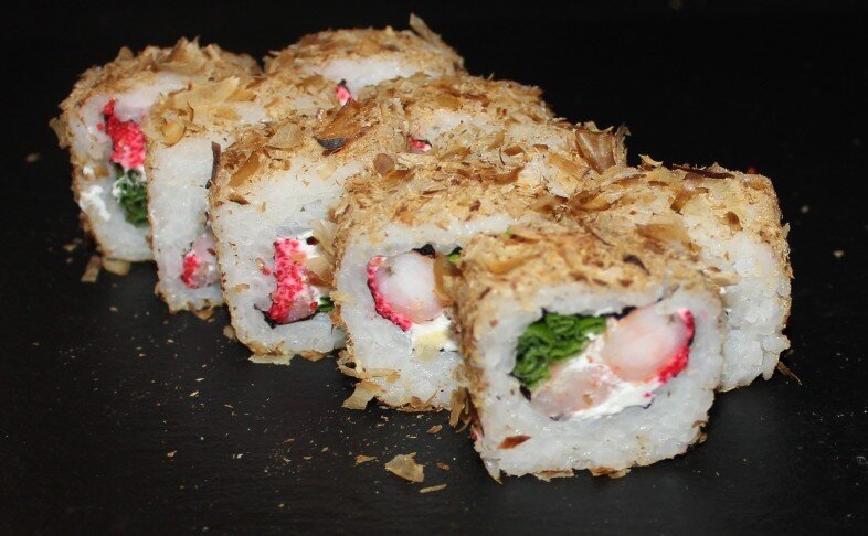 Бонито с креветкой