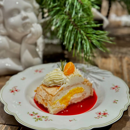 Меренговый рулет с мандарином