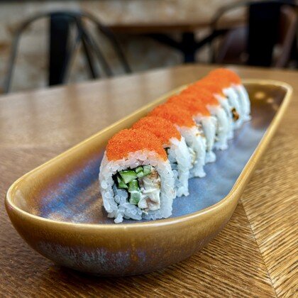 Калифорния с угрем