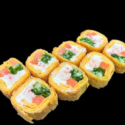 Ролл «Тортилья сяке темпура» жареный