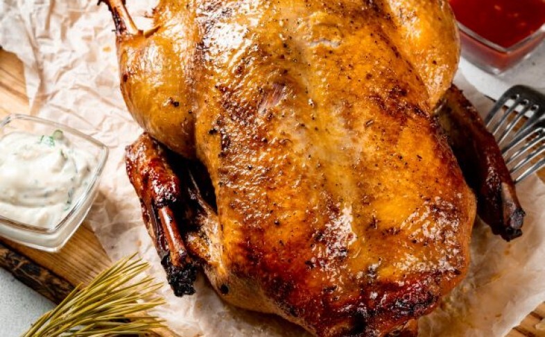 Утка запеченная (1 шт)