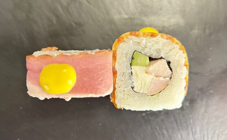 Ролл Карбонара с беконом