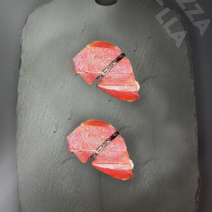 Суши с Тунцом 2шт