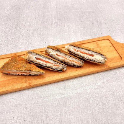 Суши-сэндвич с лососем