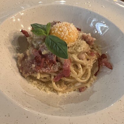 Спагетти Карбанара в сливочном соусе