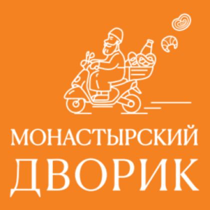 Азу из говядины с луком и овощами, подаётся с гарниром на выбор