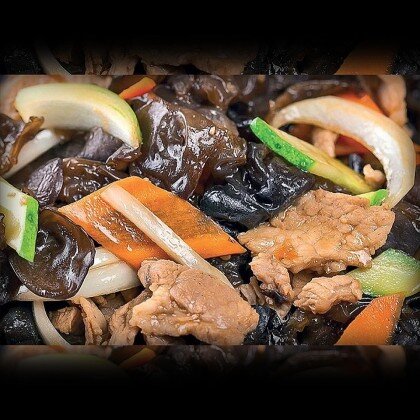 №20 Древесные грибы, обжаренные со свининой