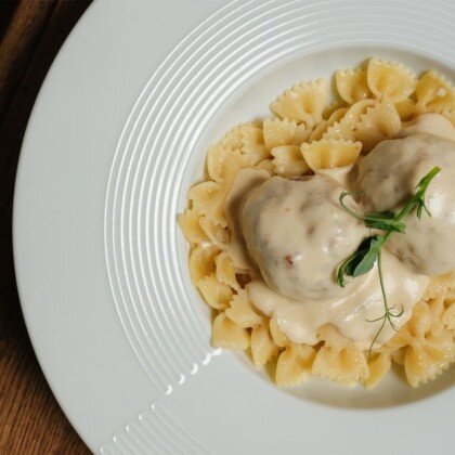 Фрикадельки с макарошками