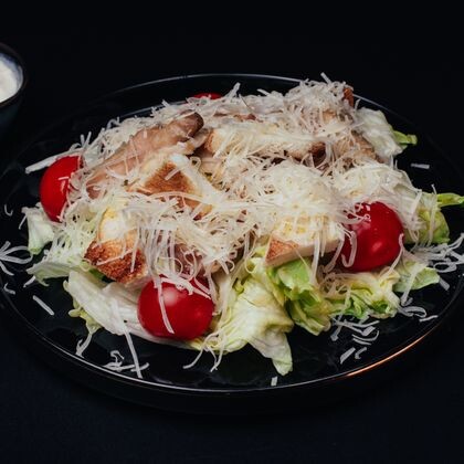 Цезарь с курицей