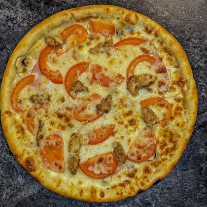 Пицца курица ветчина грибы