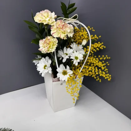 Весенняя композиция