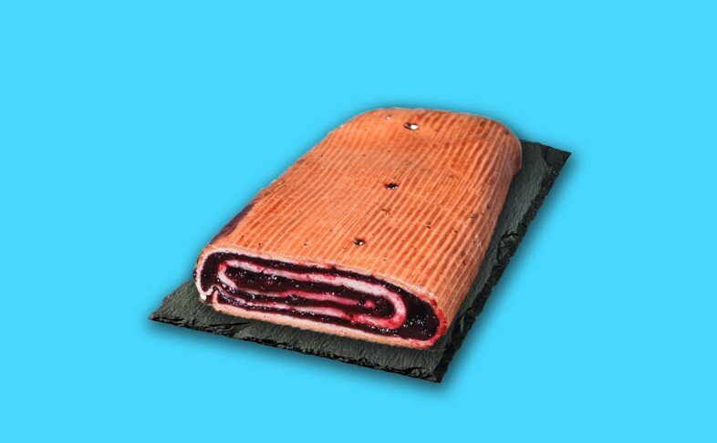 Рулет с вишней