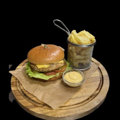 Бургер с куриной котлетой