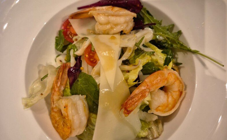 Салат «Белеет парус»