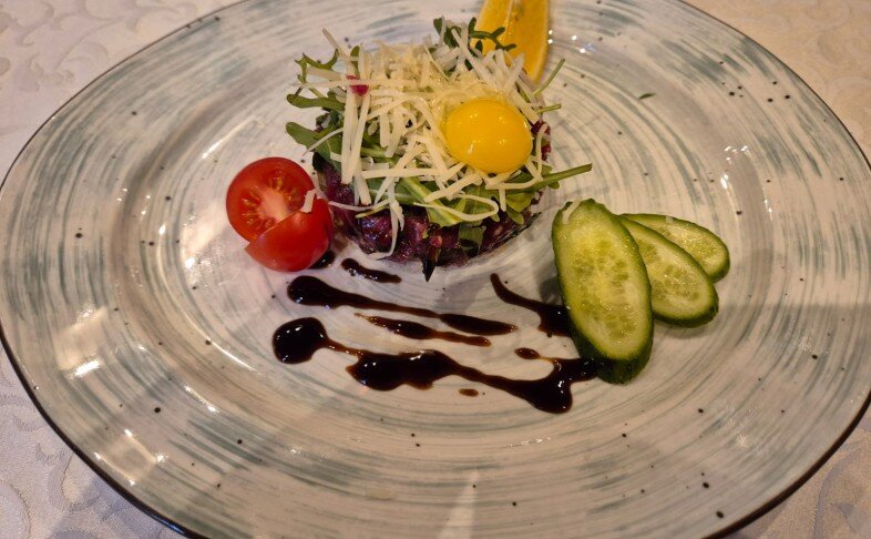 Тар тар из говяжбей вырезки