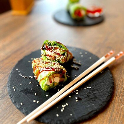 Спринг-ролл с сёмгой