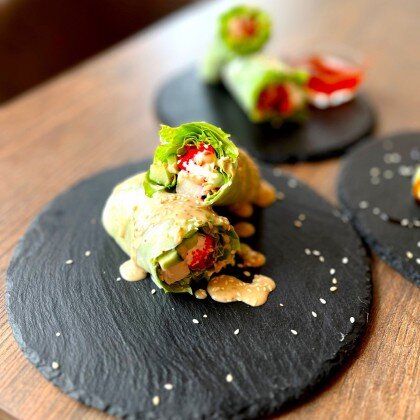 Спринг-ролл со снежным крабом