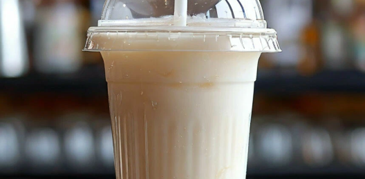 Коктейль молочный