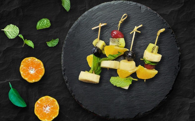 Канапе фруктовое