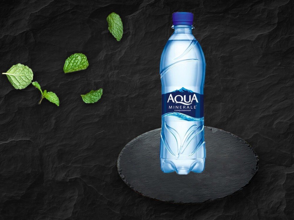 Вода Aqua Minerale с газом