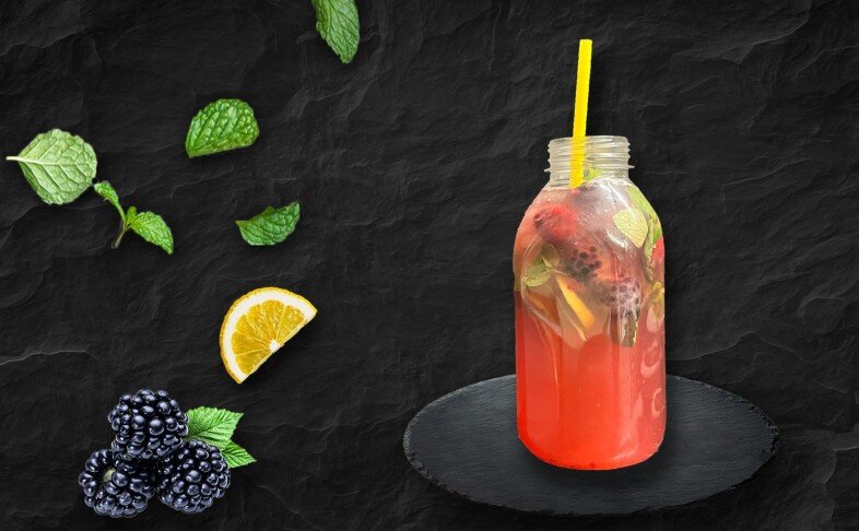 Домашний лимонад ежевичный