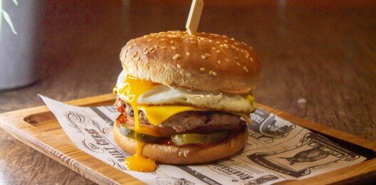 Тетушка из Барселоны бургер