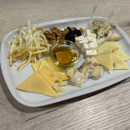Ассорти из сыров