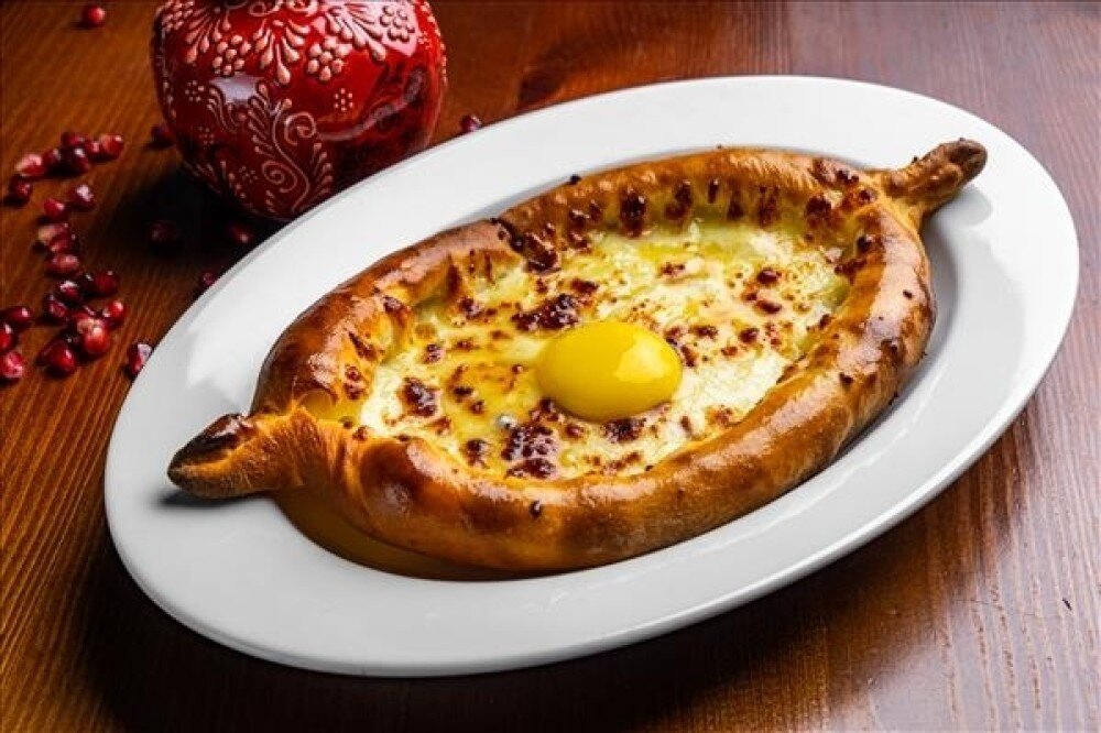 *Хачапури  по-аджарски