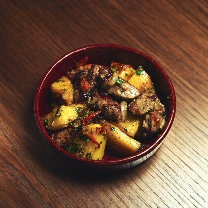 *Оджахури со свининой и овощами