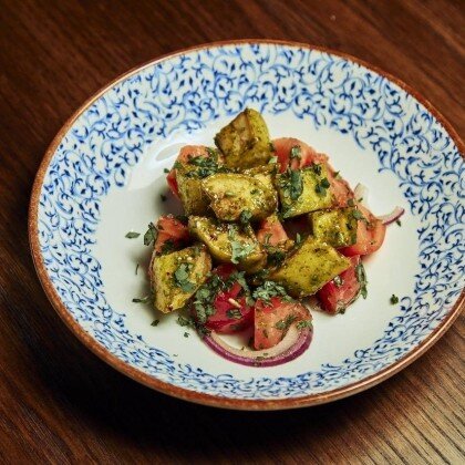 *Салат с хрустящими баклажанами