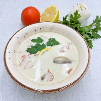 Том Кха с курицей