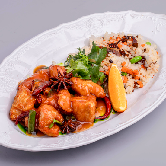 Курица в апельсиновом соусе с рисом