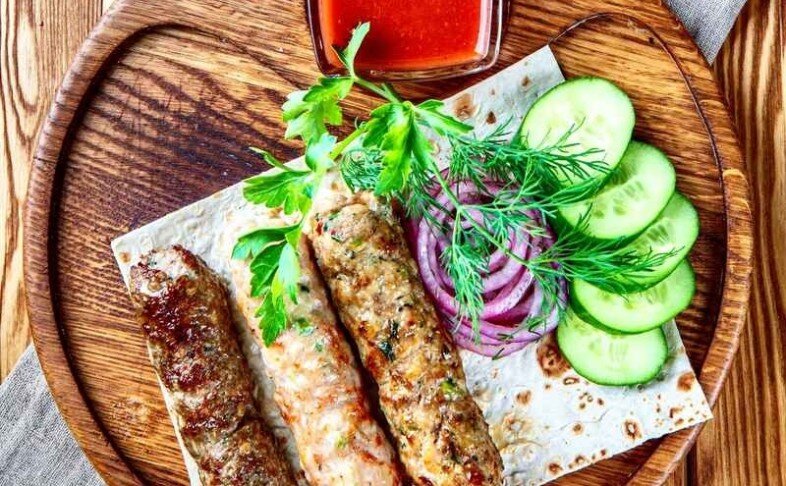 Кебаби из говядины и свинины