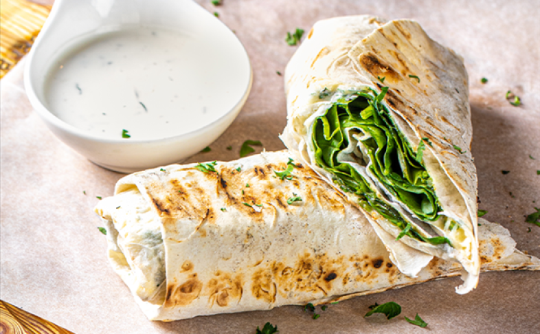 Дурмак со шпинатом и сулугуни