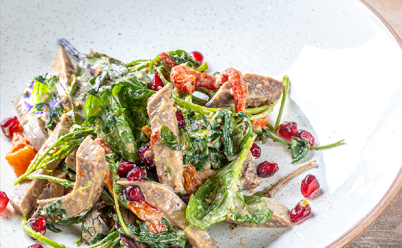 Салат с языком говядины