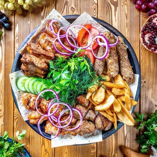 Ассорти "В гостях у Хачапури"