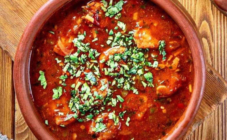 Креветки в соусе по-грузински